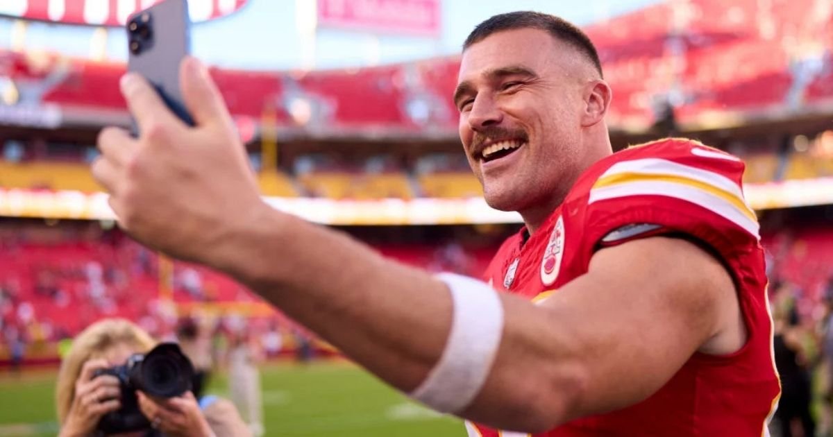 Travis Kelce Net Worth 2025 : Bio, Age, Height, & Career